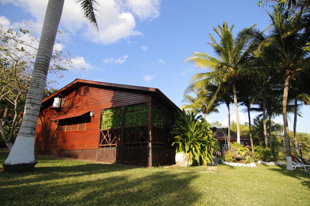 Coras Place Bacalar Lagoon Front Extérieur photo