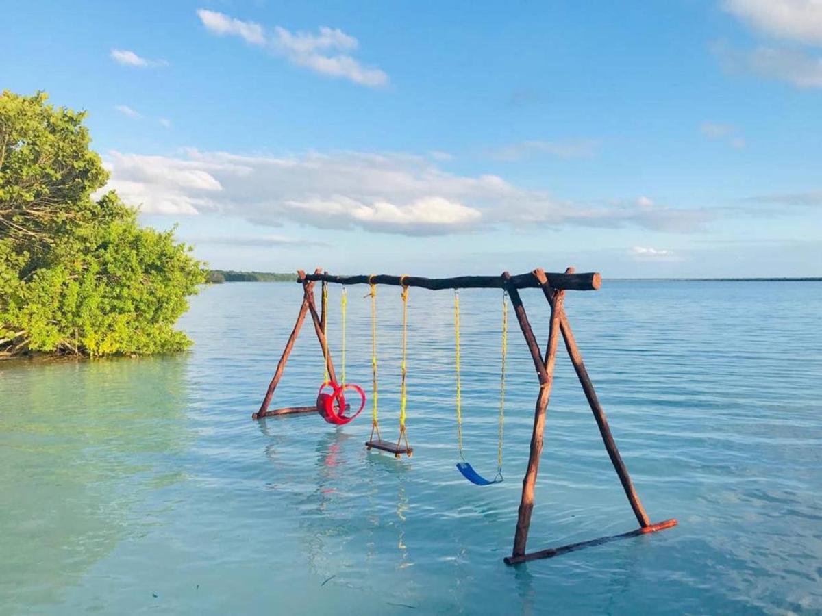 Coras Place Bacalar Lagoon Front Extérieur photo