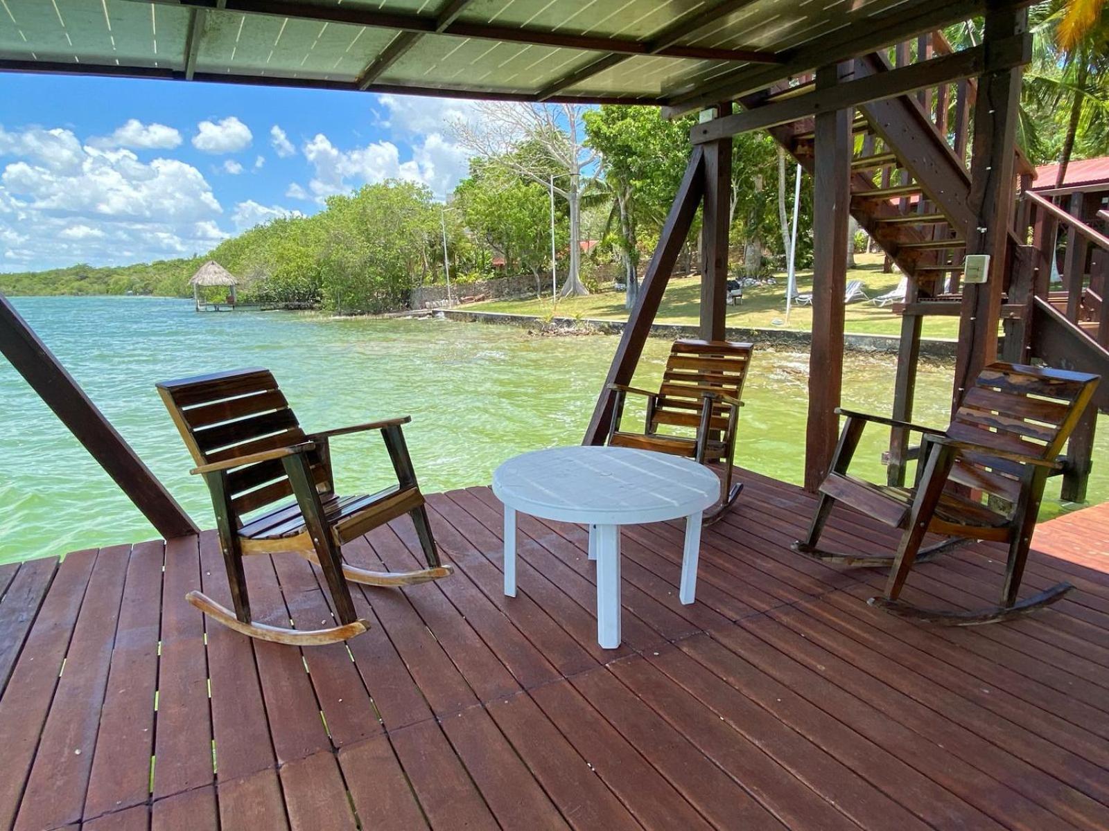 Coras Place Bacalar Lagoon Front Extérieur photo